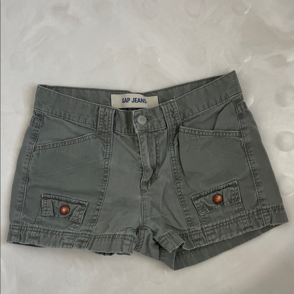GAP Women's Green Jean cargo Shorts 2